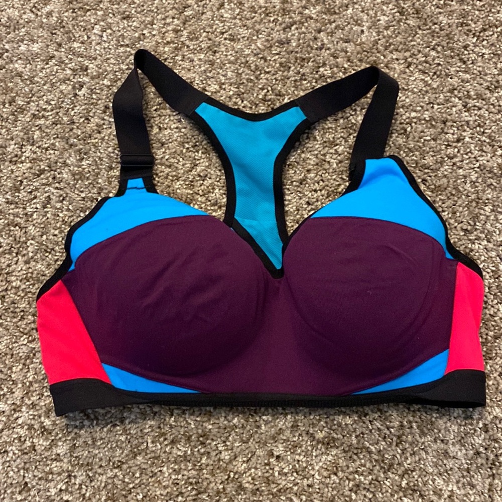 Victoria’s Secret Sport high impact sports bra